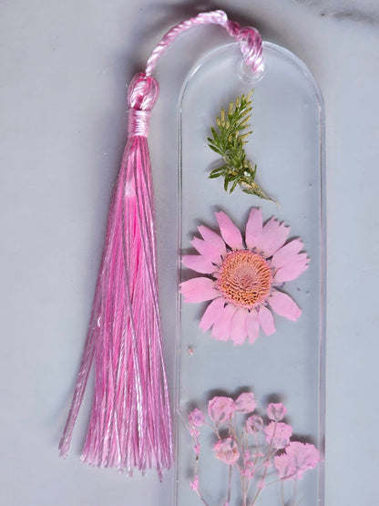 Personalised Pink daisy Bookmark with Tassel – Handmade Resin Design - bookmarks - VJ Designs