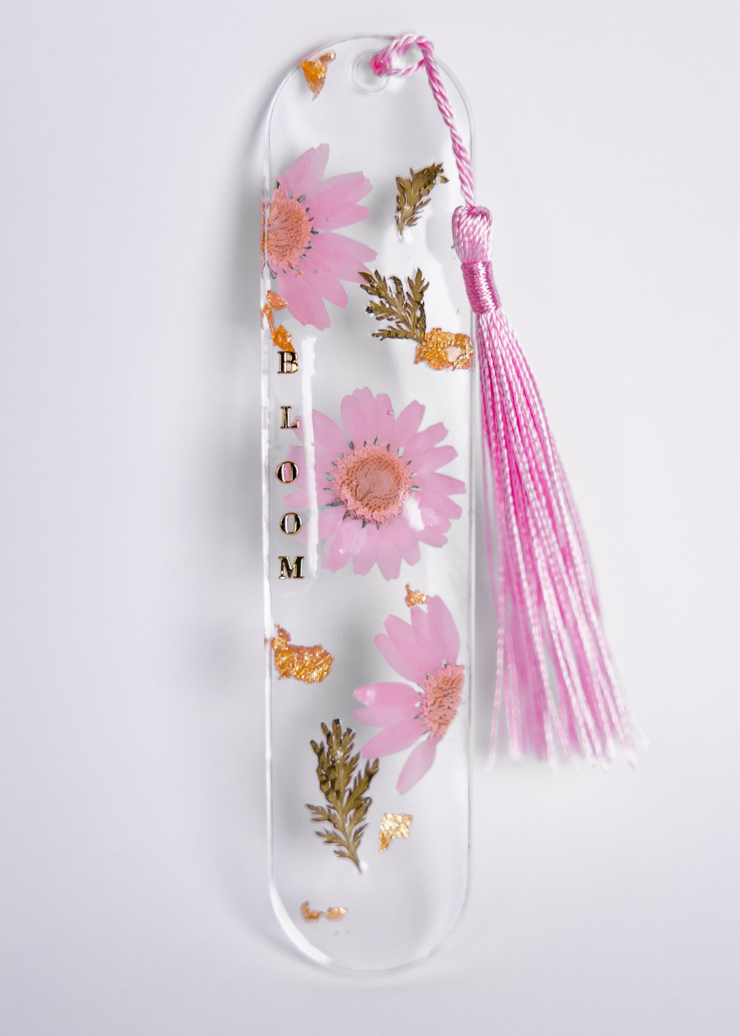 Personalised Pink daisy Bookmark with Tassel – Handmade Resin Design - bookmarks - VJ Designs