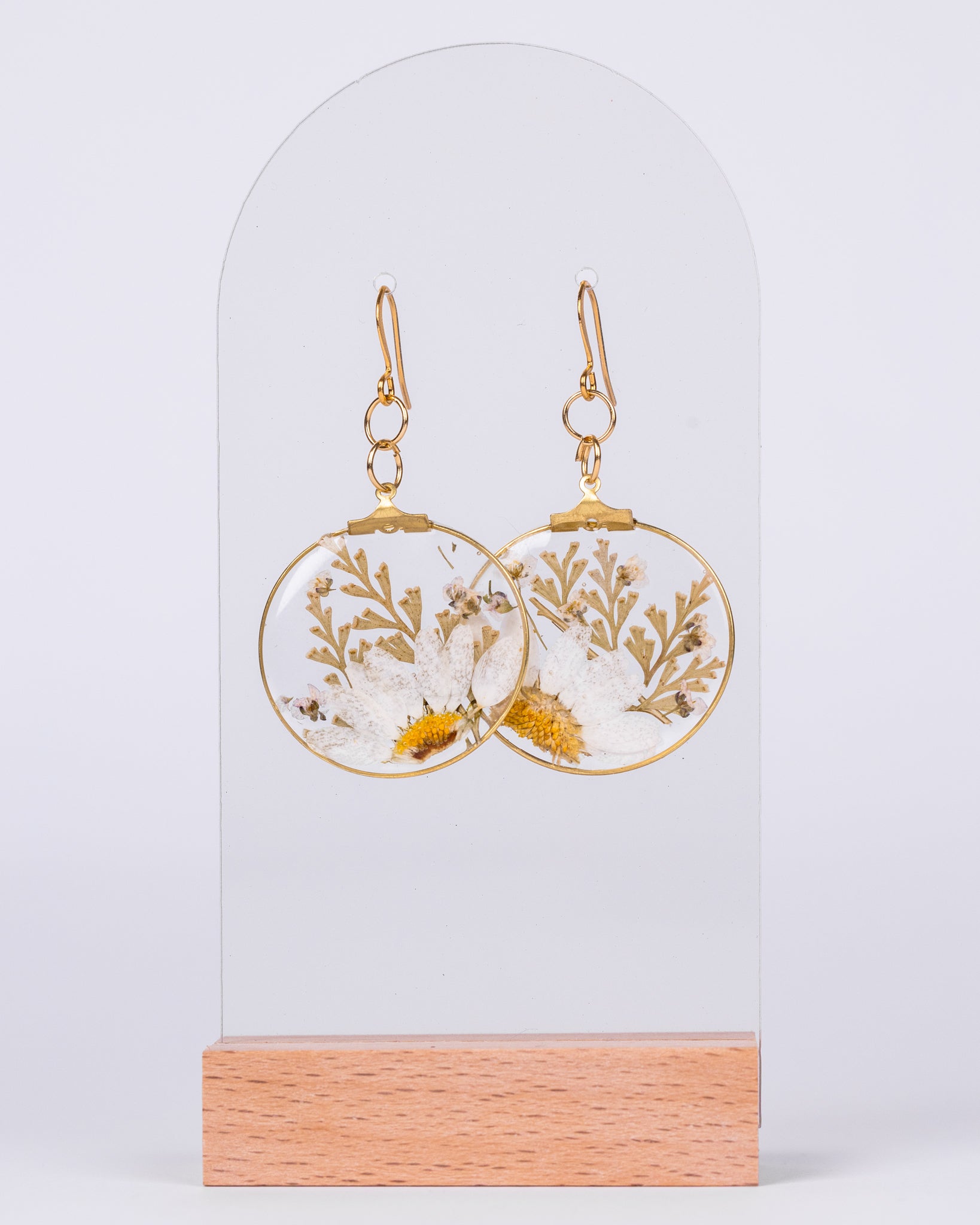 Handmade gold-plated big round daisy earrings - Earrings - VJ Designs