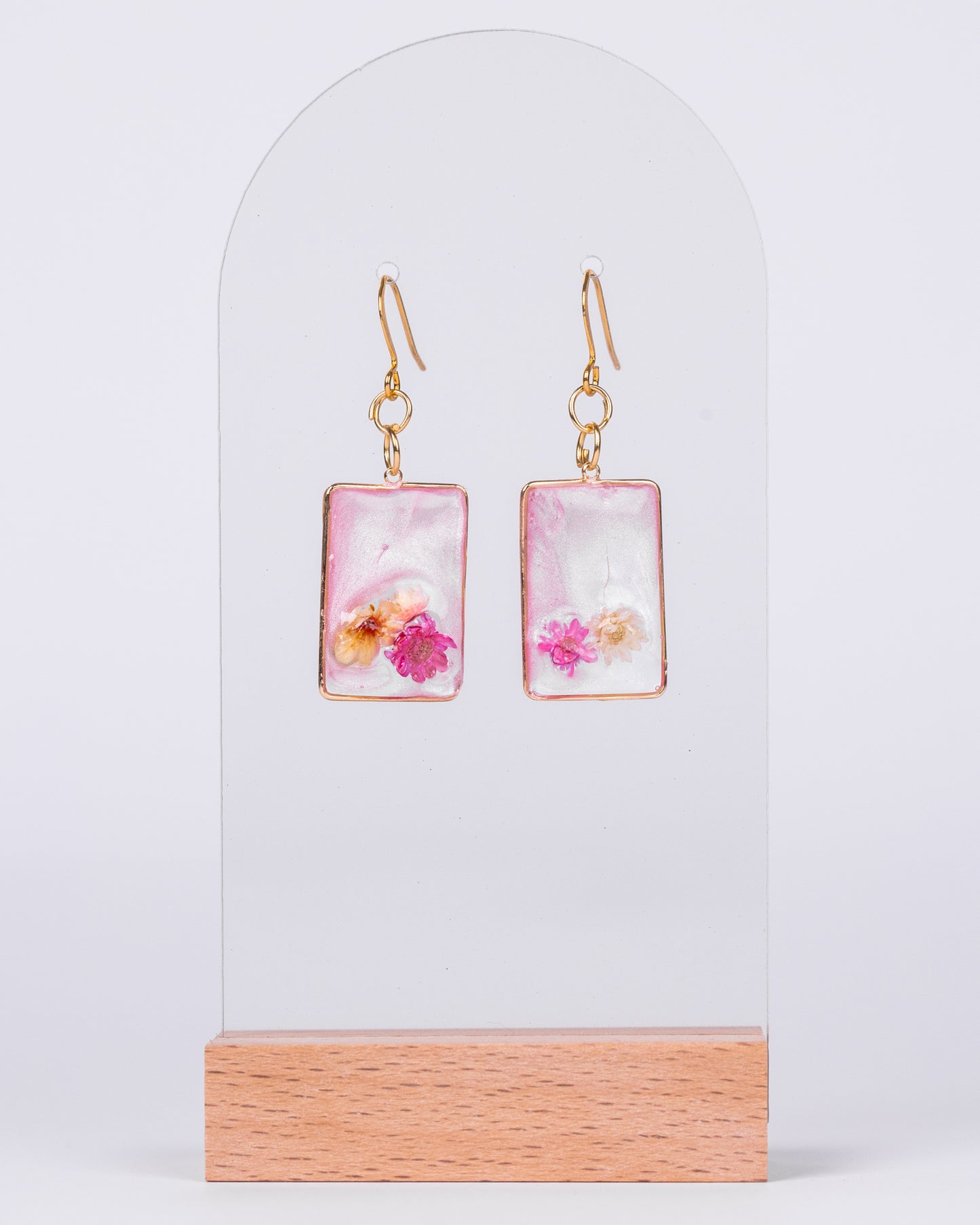 Handmade gold-plated pink and clear earrings with genuine flowers - Earrings - VJ Designs
