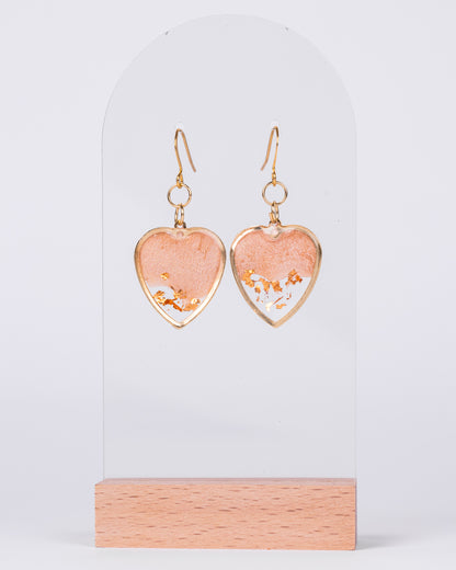 Personalised gold-plated beige heart-shaped earrings with rose gold accents - Earrings - VJ Designs