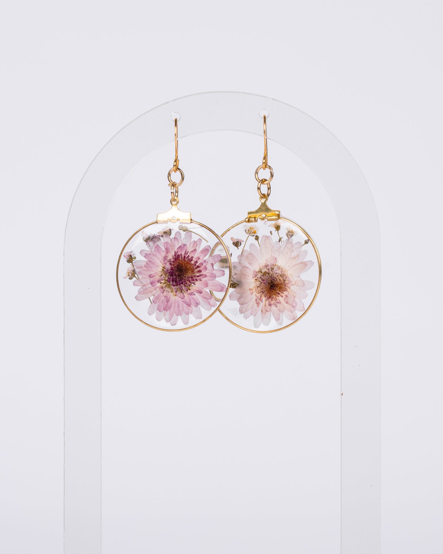 Handmade gold-plated purple daisy earrings - Earrings - VJ Designs