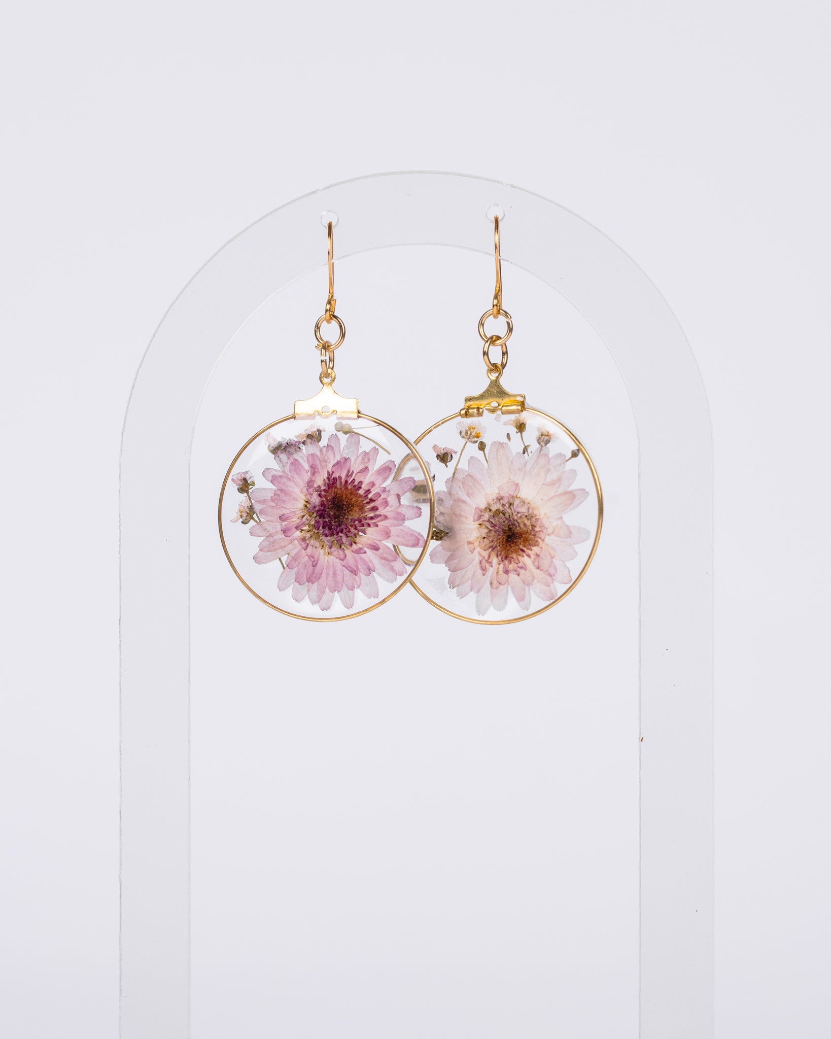 Handmade gold-plated purple daisy earrings - Earrings - VJ Designs