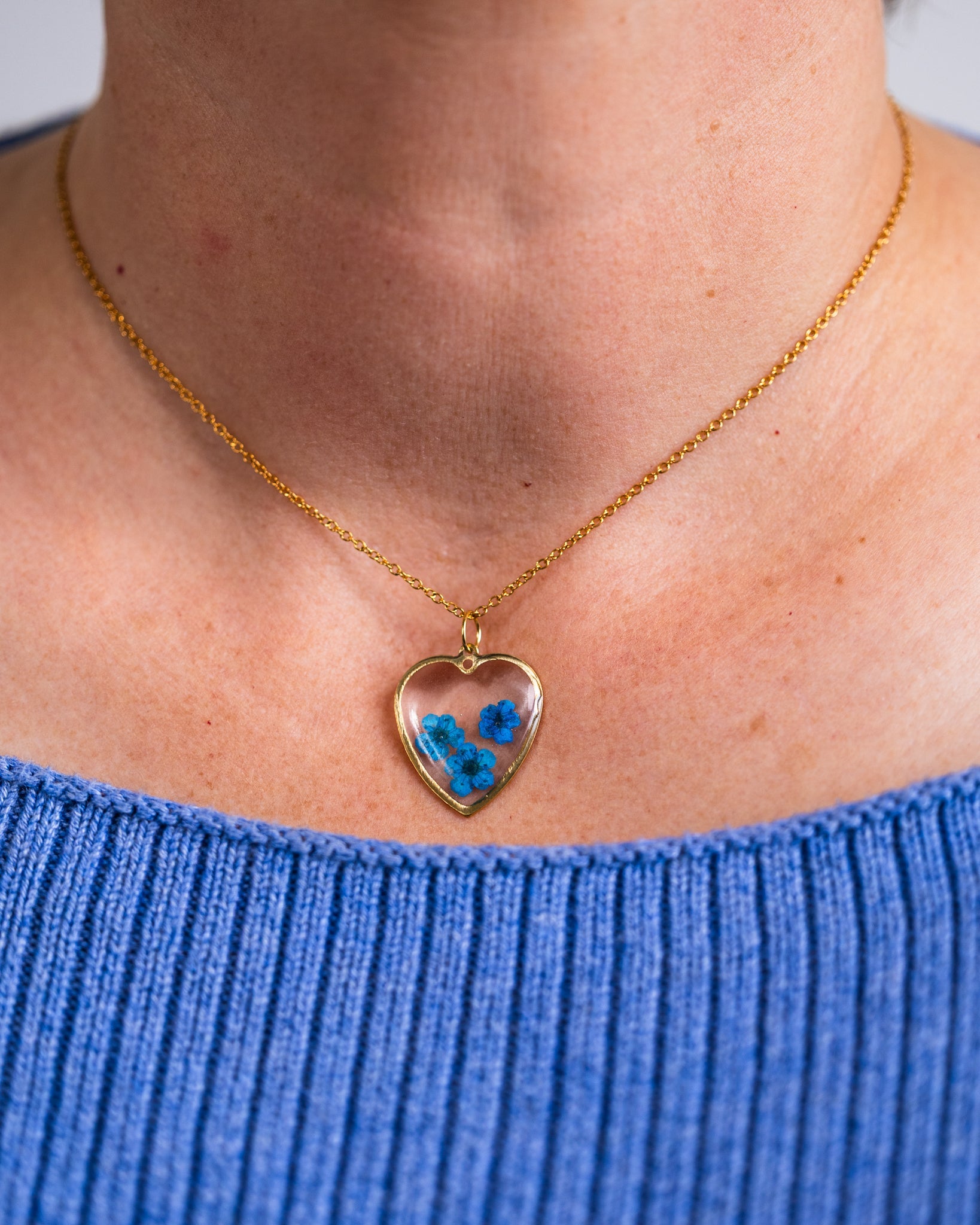 Personalised gold-plated Blue flowers jewellery set - Necklace - VJ Designs