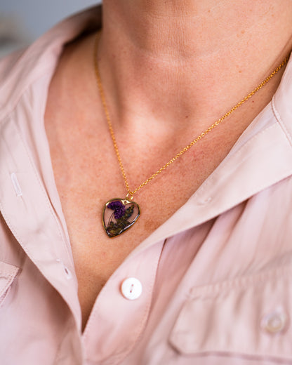 Personalised gold-plated heart-shape necklace with a purple flower - Necklace - VJ Designs