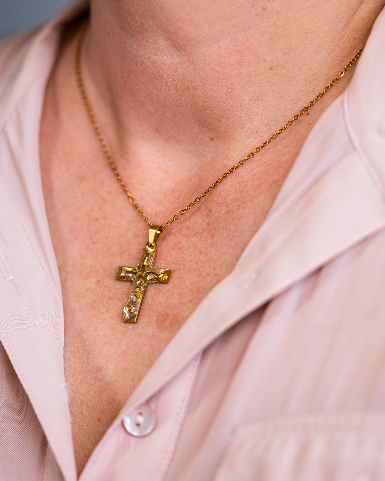 Gold-plated clear cross necklace with gold stones - Jewellery set - VJ Designs