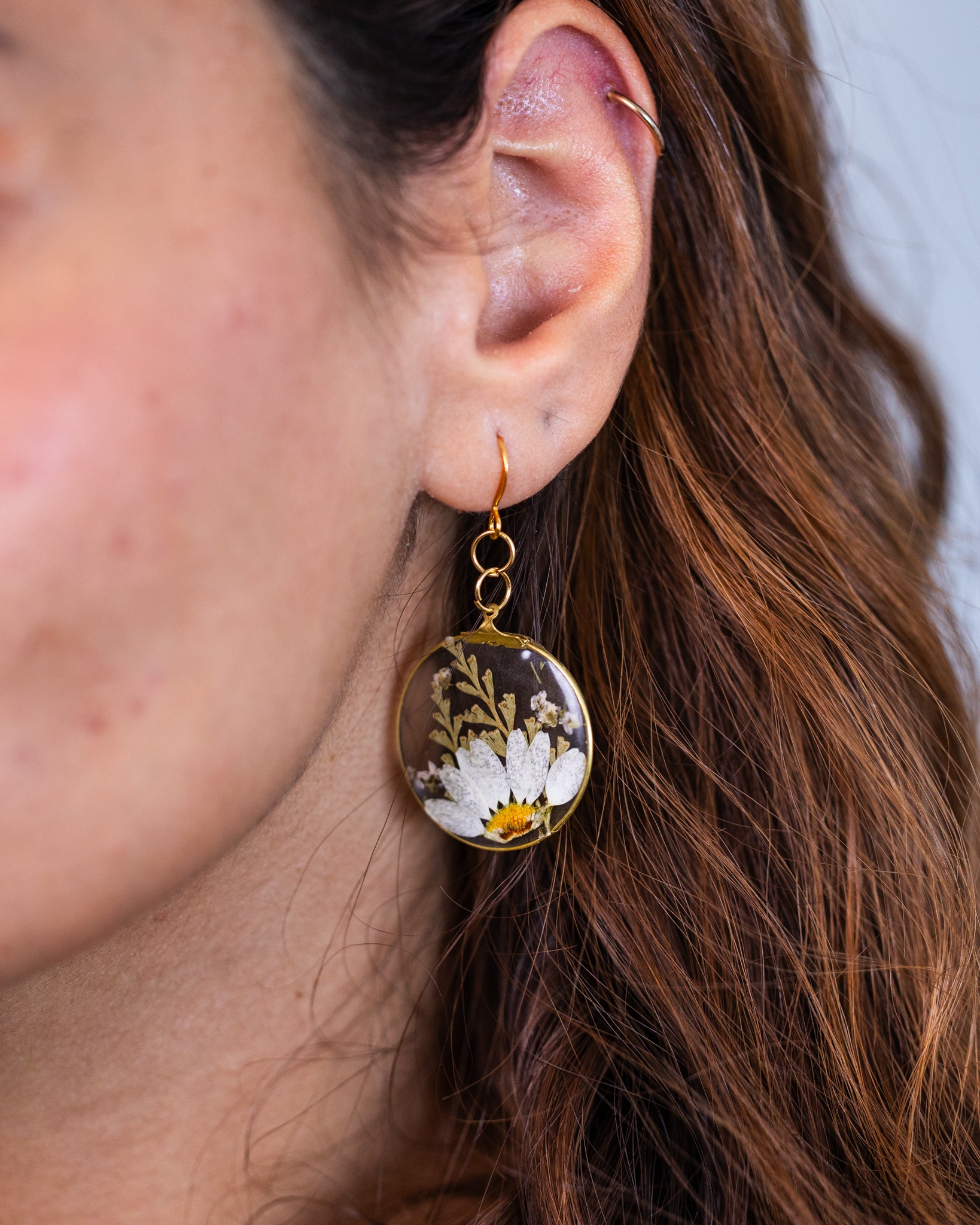 Handmade gold-plated big round daisy earrings - Earrings - VJ Designs