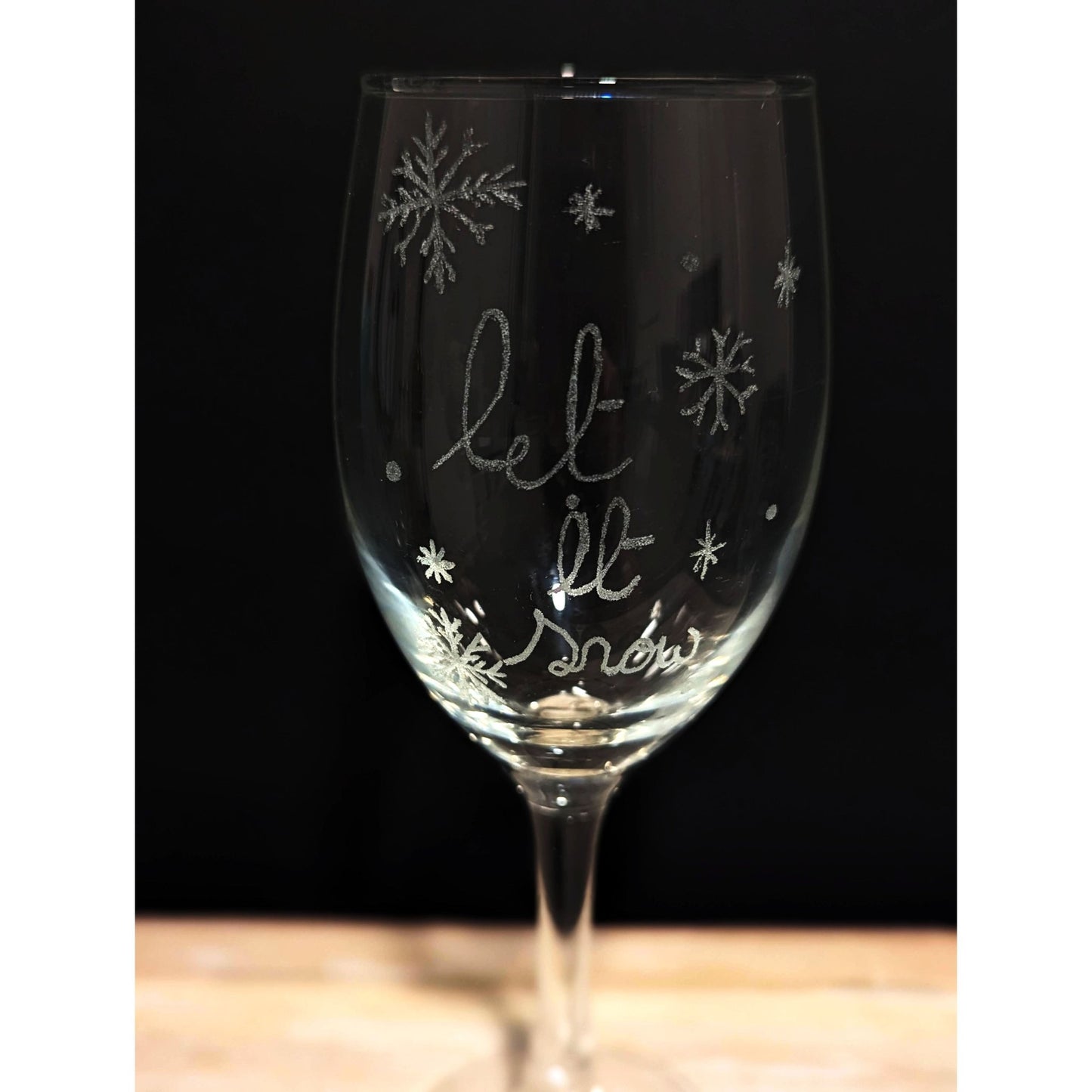 Hand-Carved Christmas Wine & Champagne Glasses - VJ Designs