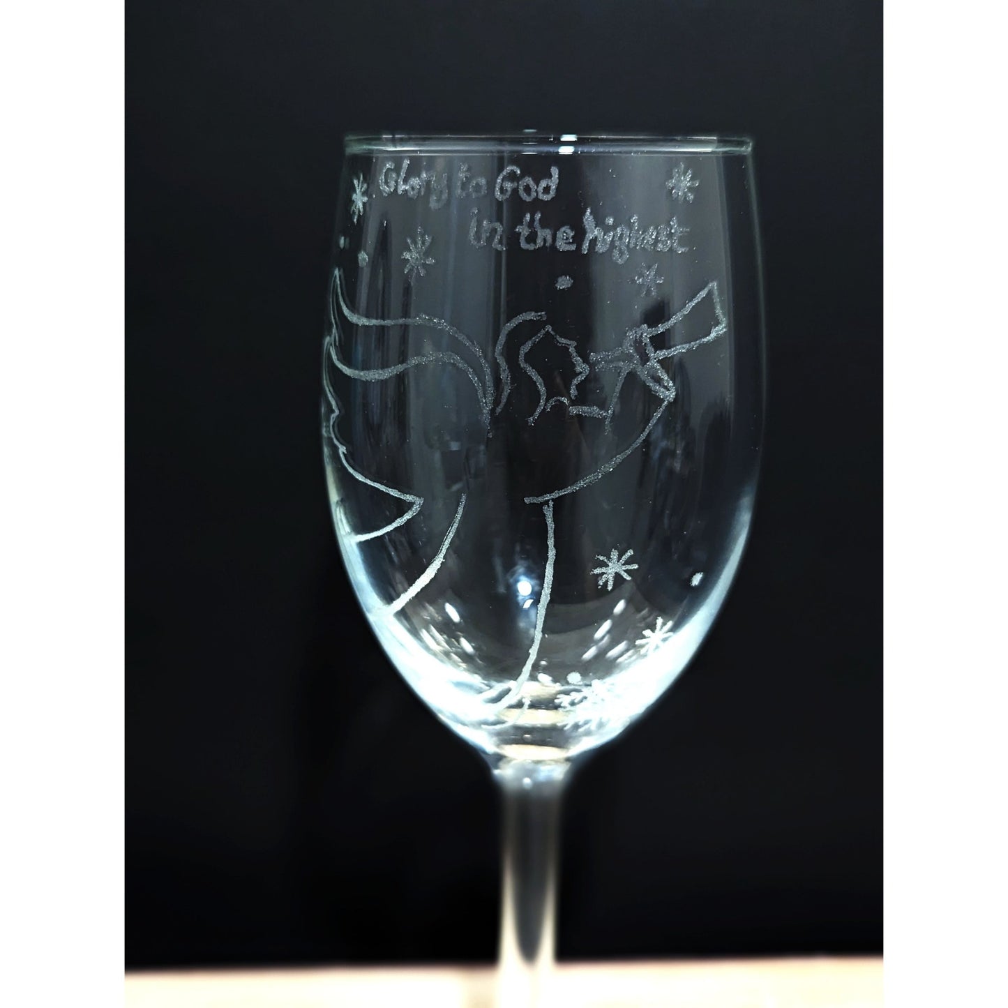 Hand-Carved Christmas Wine & Champagne Glasses - VJ Designs