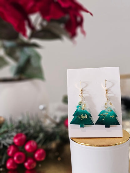 Personalised gold-plated Christmas tree earrings - VJ Designs