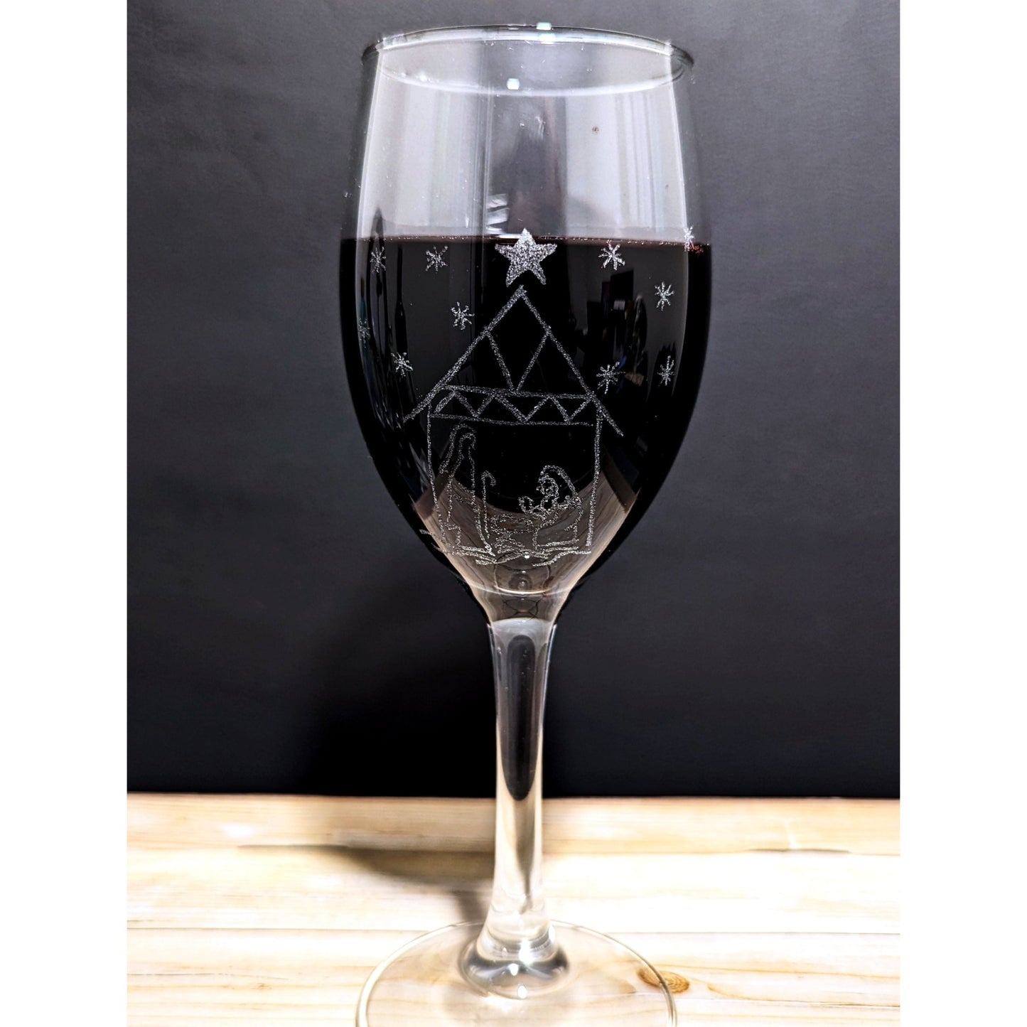 Hand-Carved Christmas Wine & Champagne Glasses - VJ Designs
