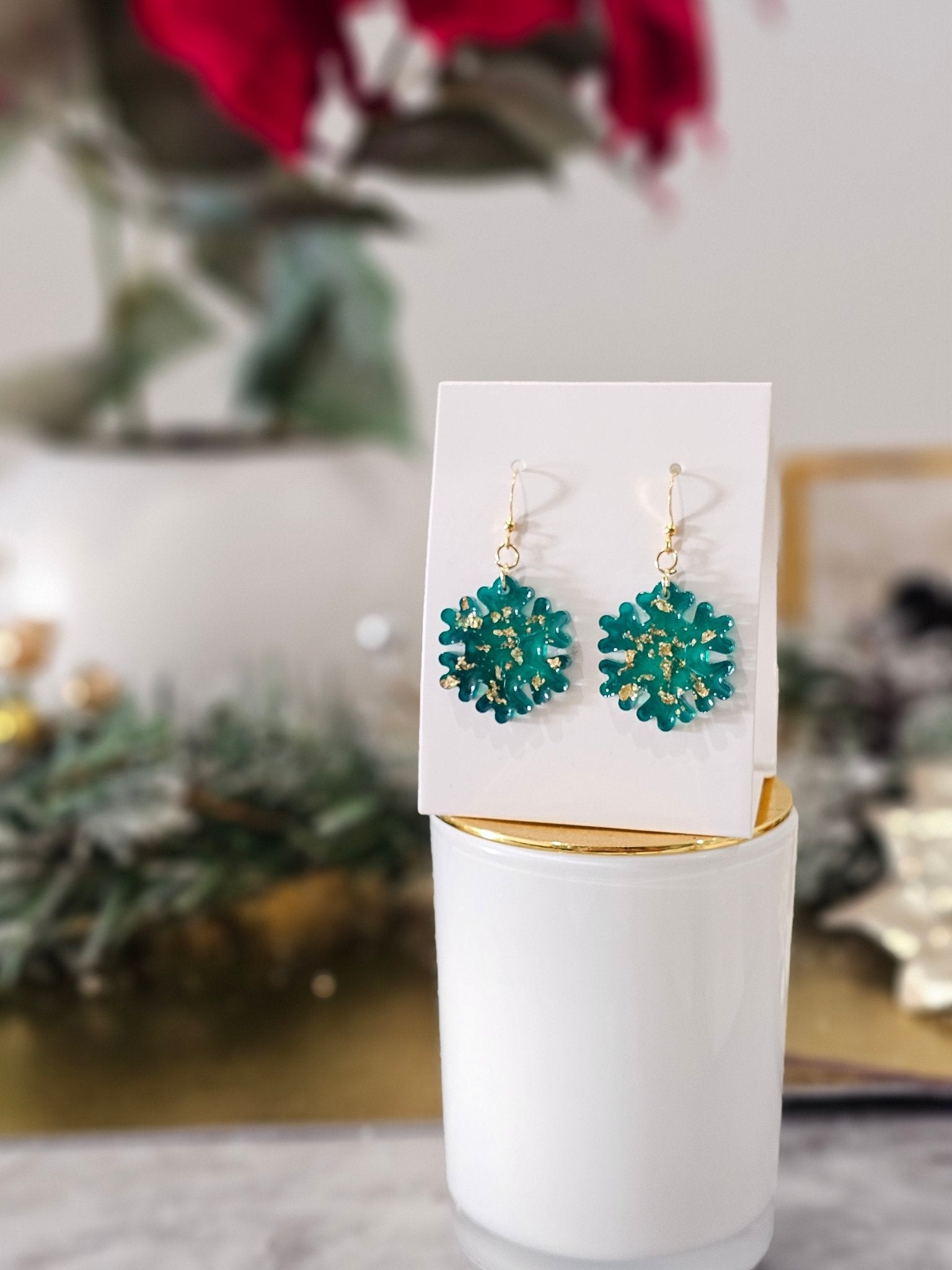 Personalised gold-plated snowflakes Christmas earrings - VJ Designs