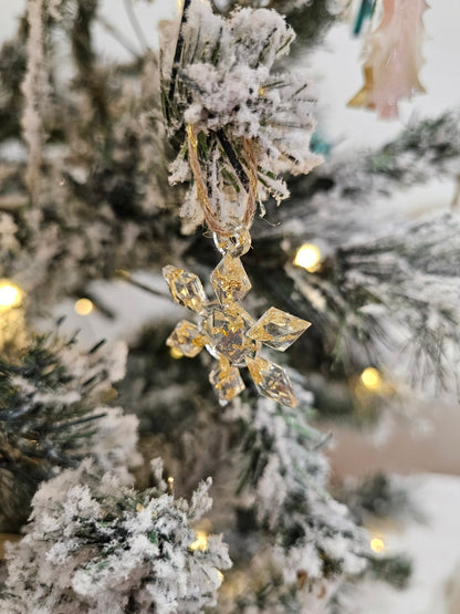 Handmade Resin Snowflake Christmas Ornament - VJ Designs