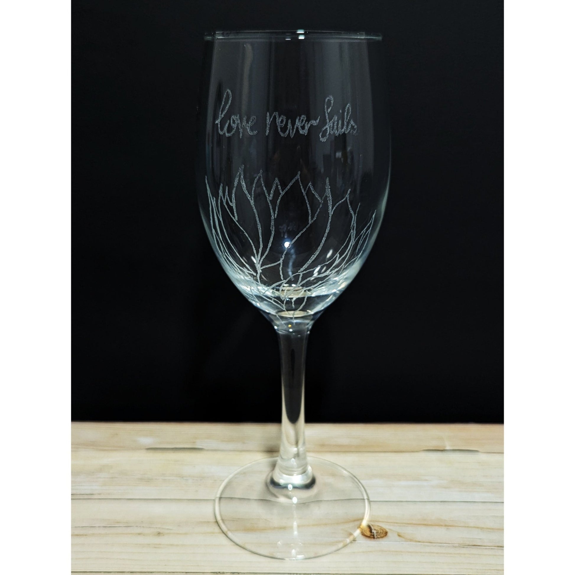 Hand-Carved Christmas Wine & Champagne Glasses - VJ Designs