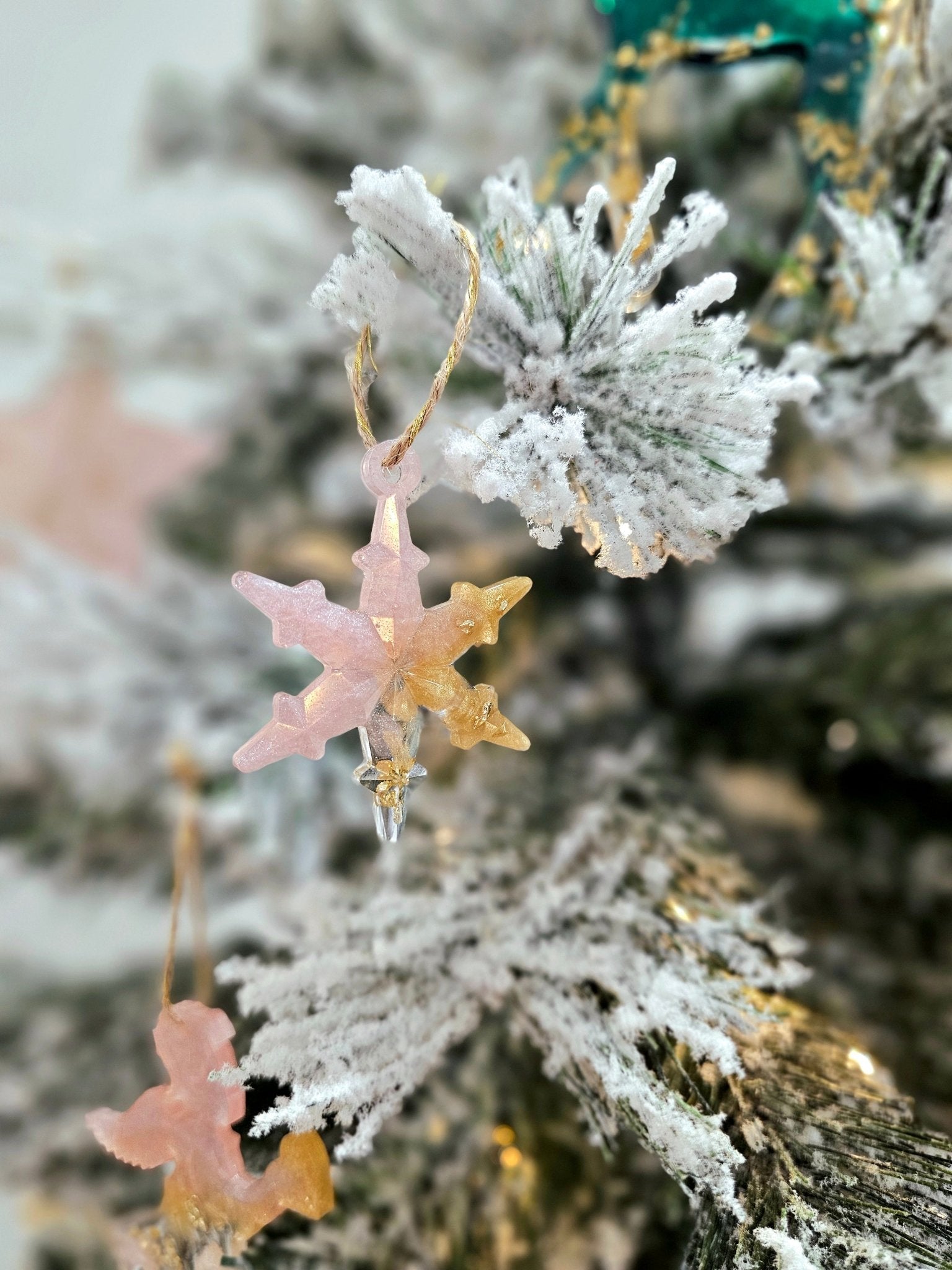 Handmade Resin Snowflake Christmas Ornament - VJ Designs