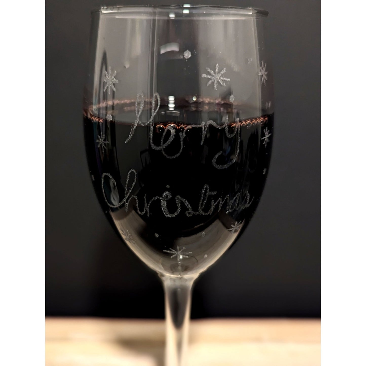 Hand-Carved Christmas Wine & Champagne Glasses - VJ Designs