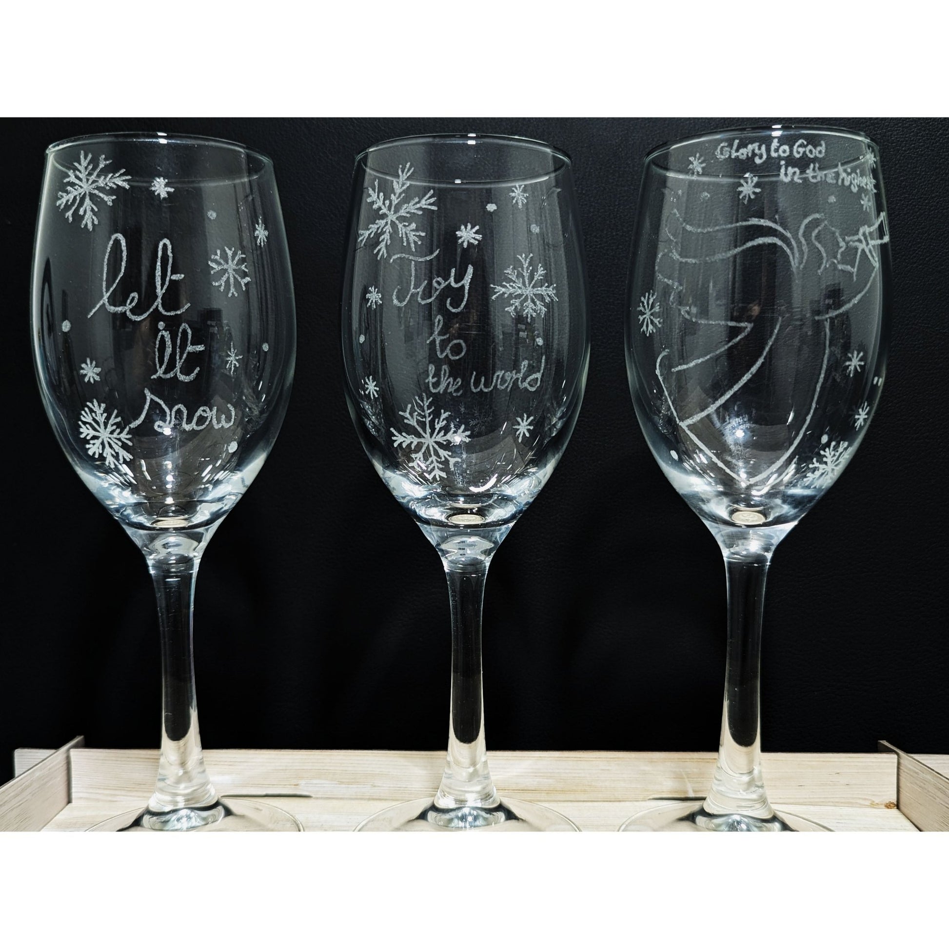 Hand-Carved Christmas Wine & Champagne Glasses - VJ Designs
