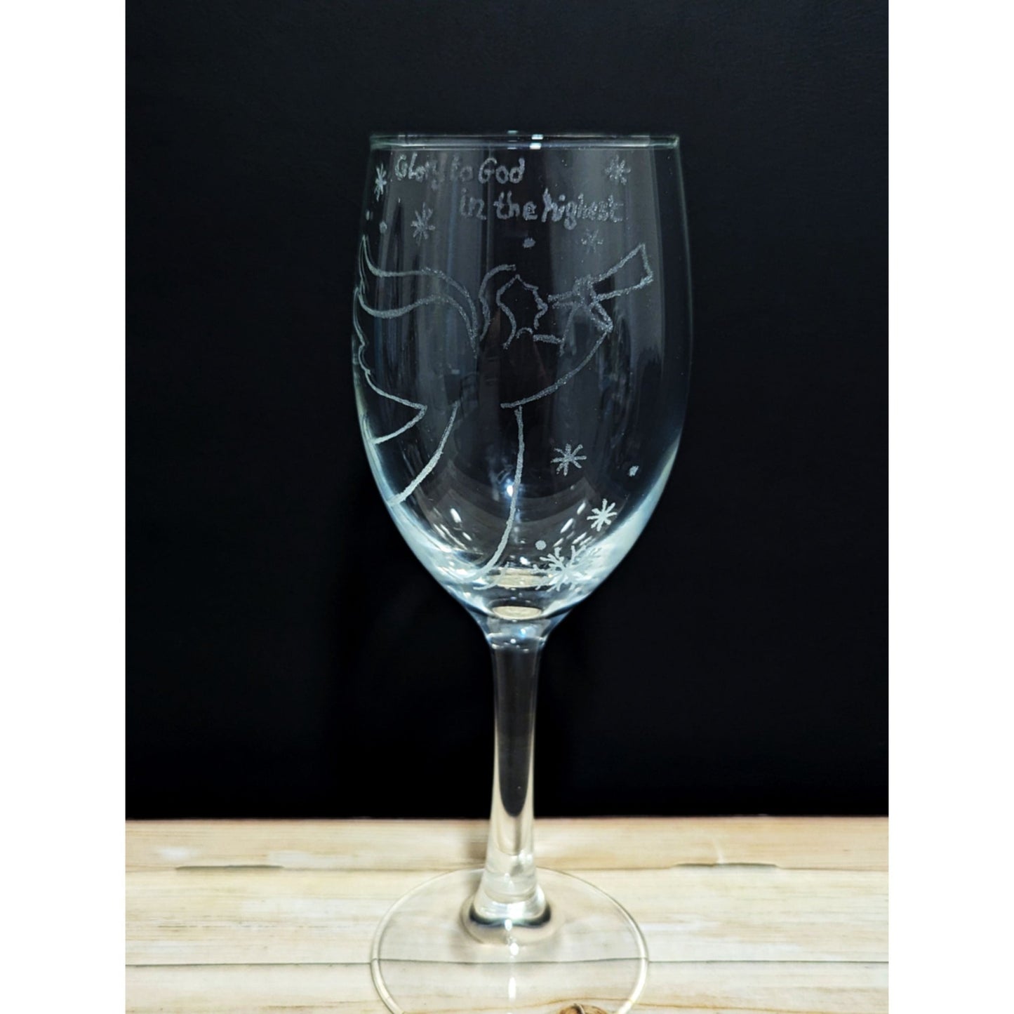 Hand-Carved Christmas Wine & Champagne Glasses - VJ Designs